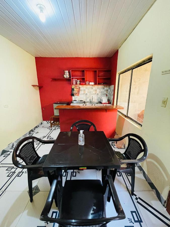 Apartamentos Cerca Al Aeropuerto เลติเซีย ภายนอก รูปภาพ